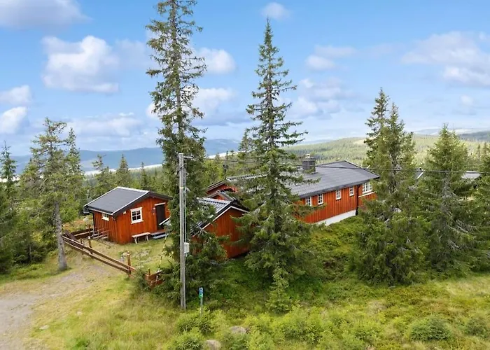 Cozy And Comfortable In The Center Of With A Large Terrace Sjusjøen