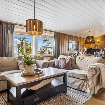 Cozy And Comfortable In The Center Of With A Large Terrace Ferienhaus