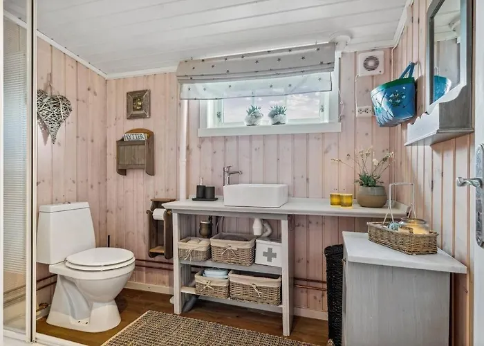 Cozy And Comfortable In The Center Of With A Large Terrace Sjusjøen